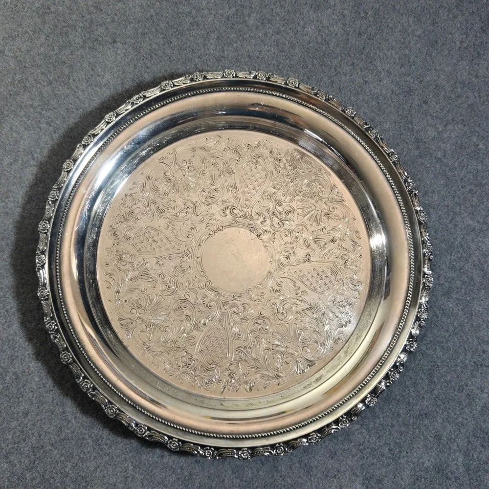 Lunt Silverplate Round Serving Tray Repousse Floral Scalloped Edge 12 Inch